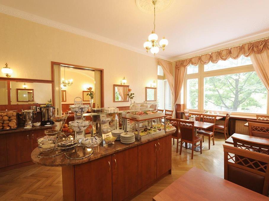 City Hotel Am Kurfuerstendamm Berlim Exterior foto